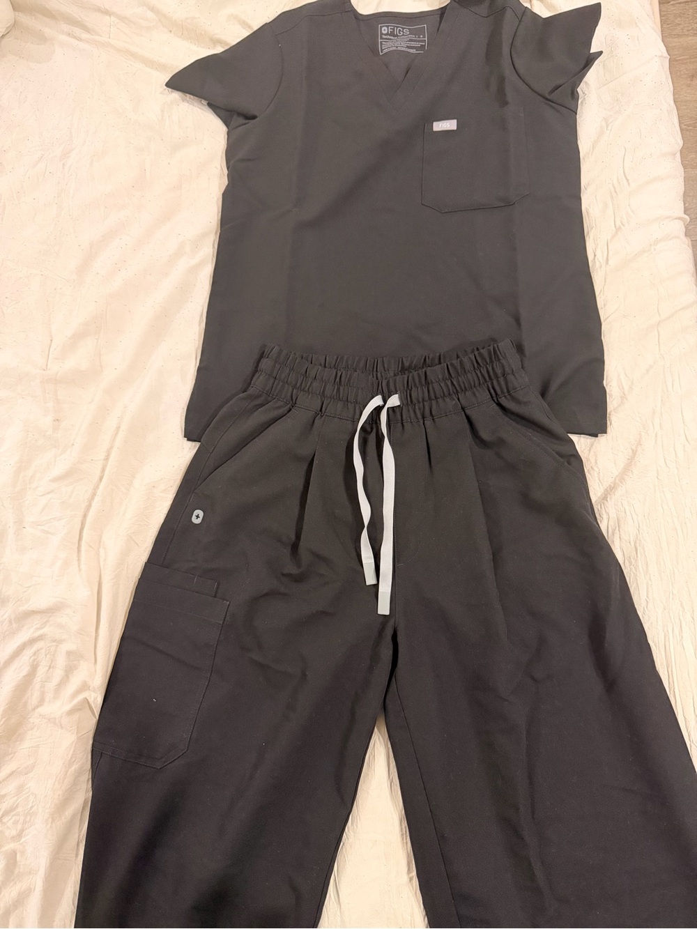Figs Black Wide-Leg Scrub Set with Drawstring